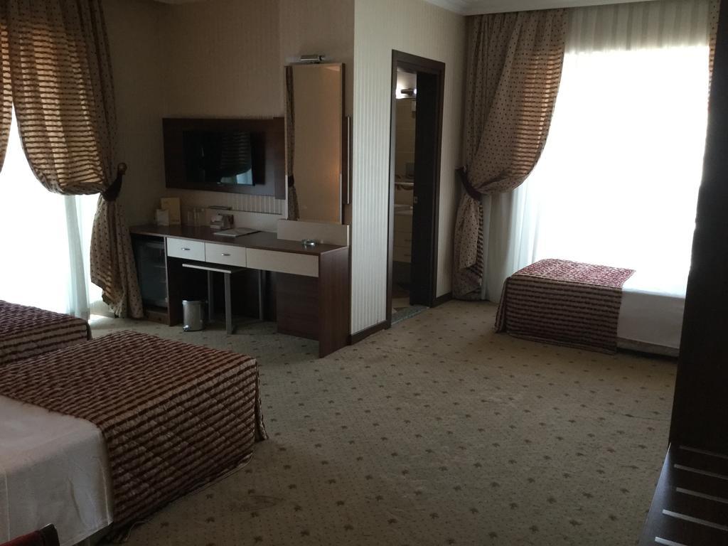 The Bostanci Otel Istanbul Bagian luar foto